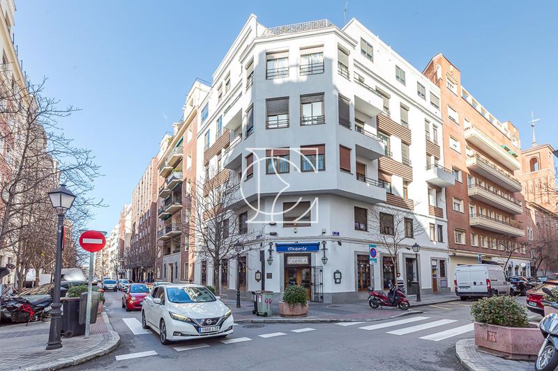 Piso en venta Madrid. Ref: 1367. Consulting Inmobiliario Esquivel