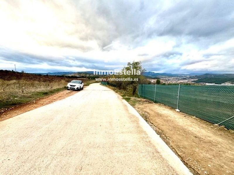 Parcela en venta Ayegui, Navarra. Ref: 1127. InmoEstella
