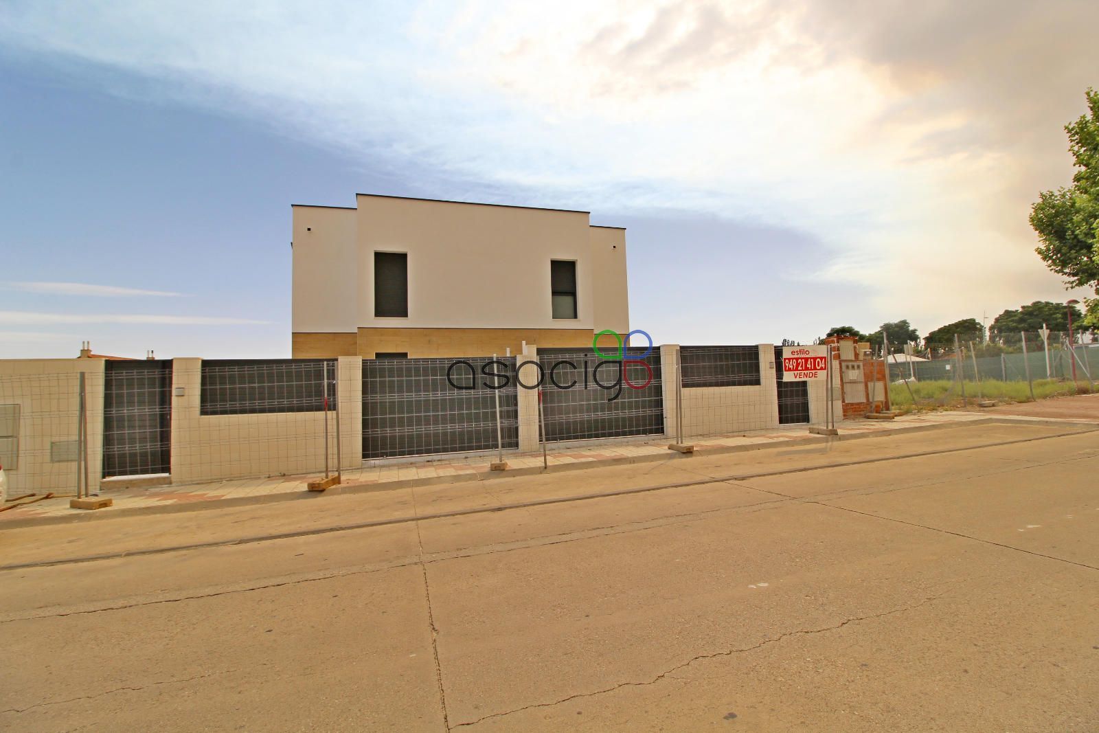 Adosado en venta Yunquera De Henares, Guadalajara. Ref: 3598. 