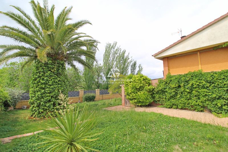 Chalet Independiente en venta El Casar, Guadalajara. Ref: 3667. ESTILO INMOBILIARIA