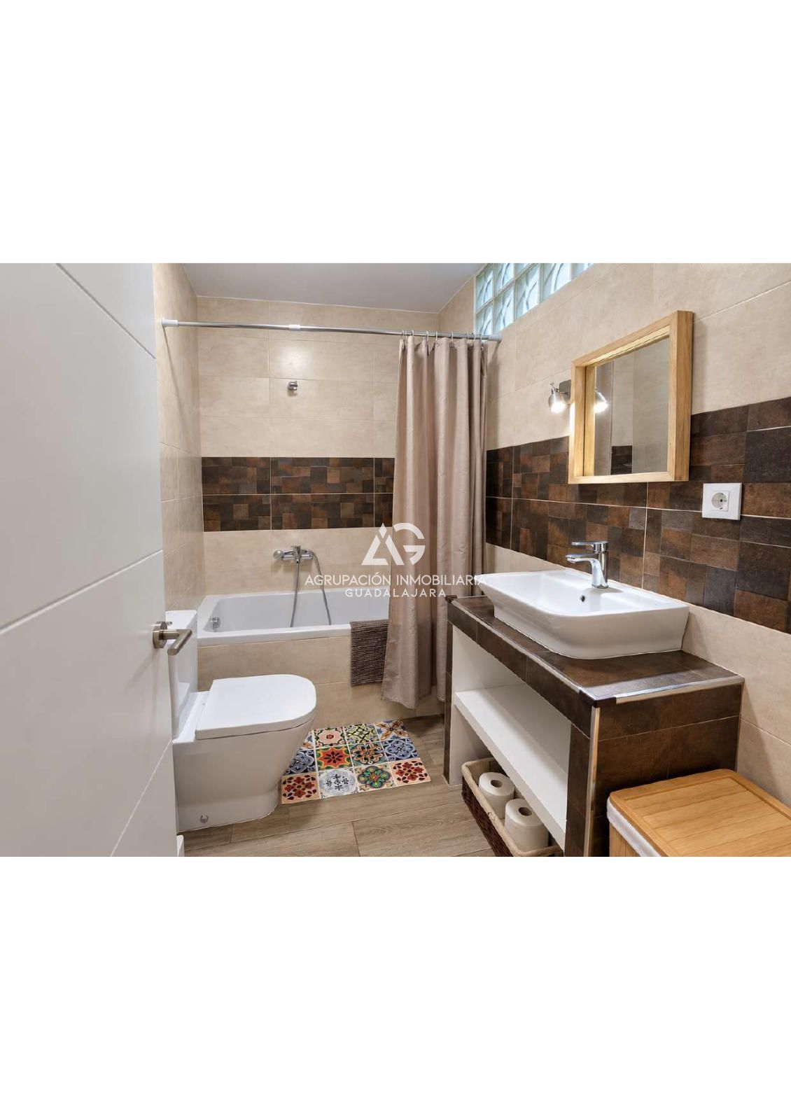 Baño - Adosado en venta en Guadalajara (Adoratrices)