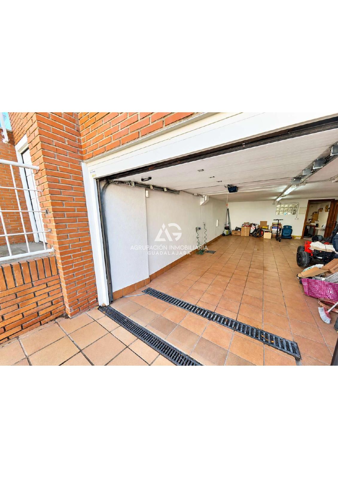 Garaje - Adosado en venta en Guadalajara (Adoratrices)