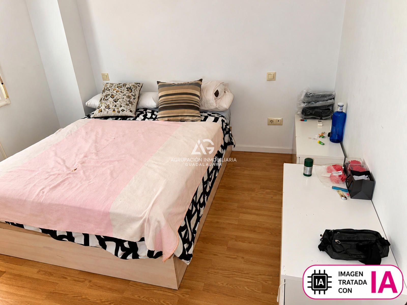Dormitorio - Adosado en venta en Yunquera De Henares, Guadalajara