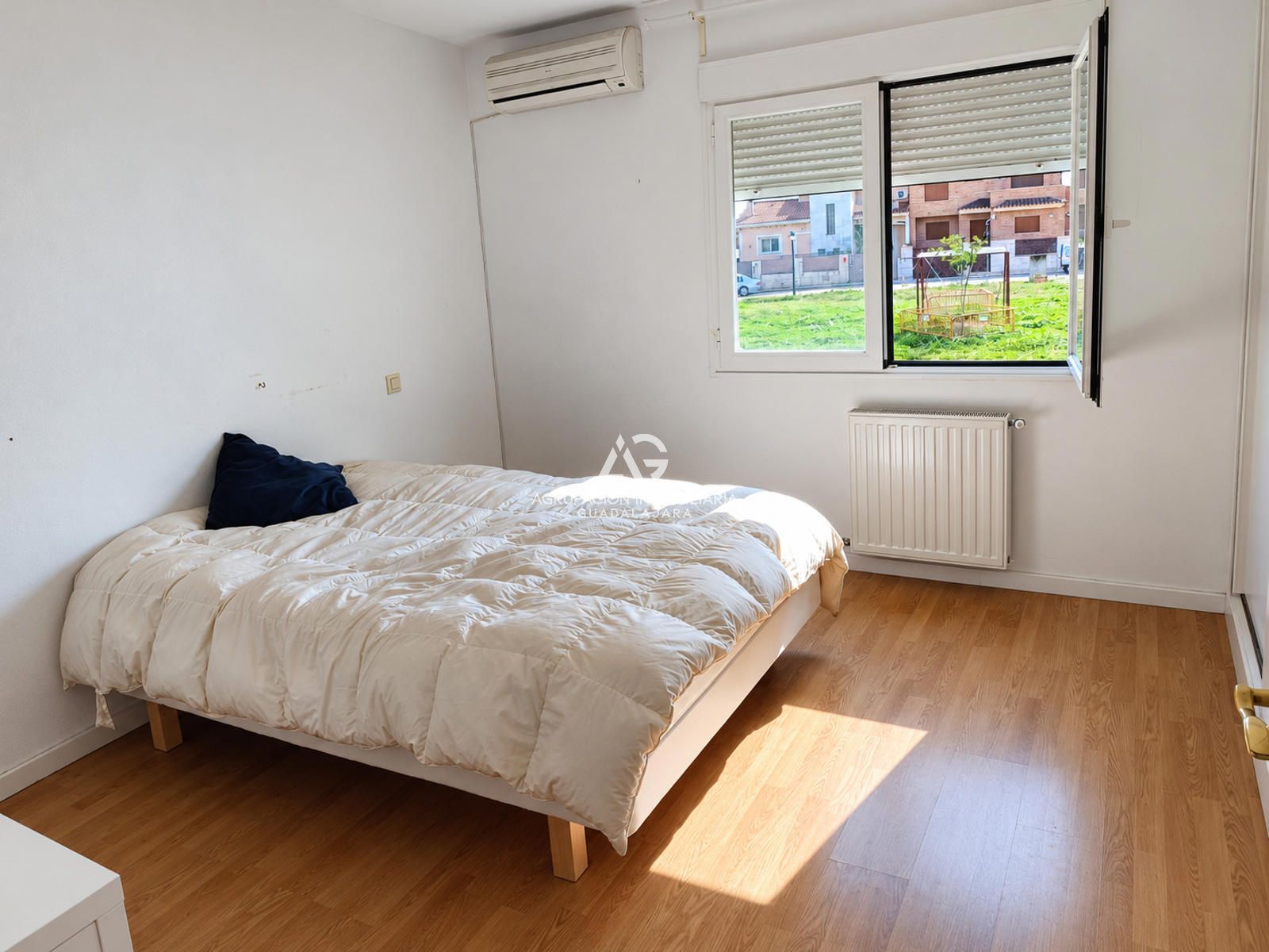 Dormitorio - Adosado en venta en Yunquera De Henares, Guadalajara