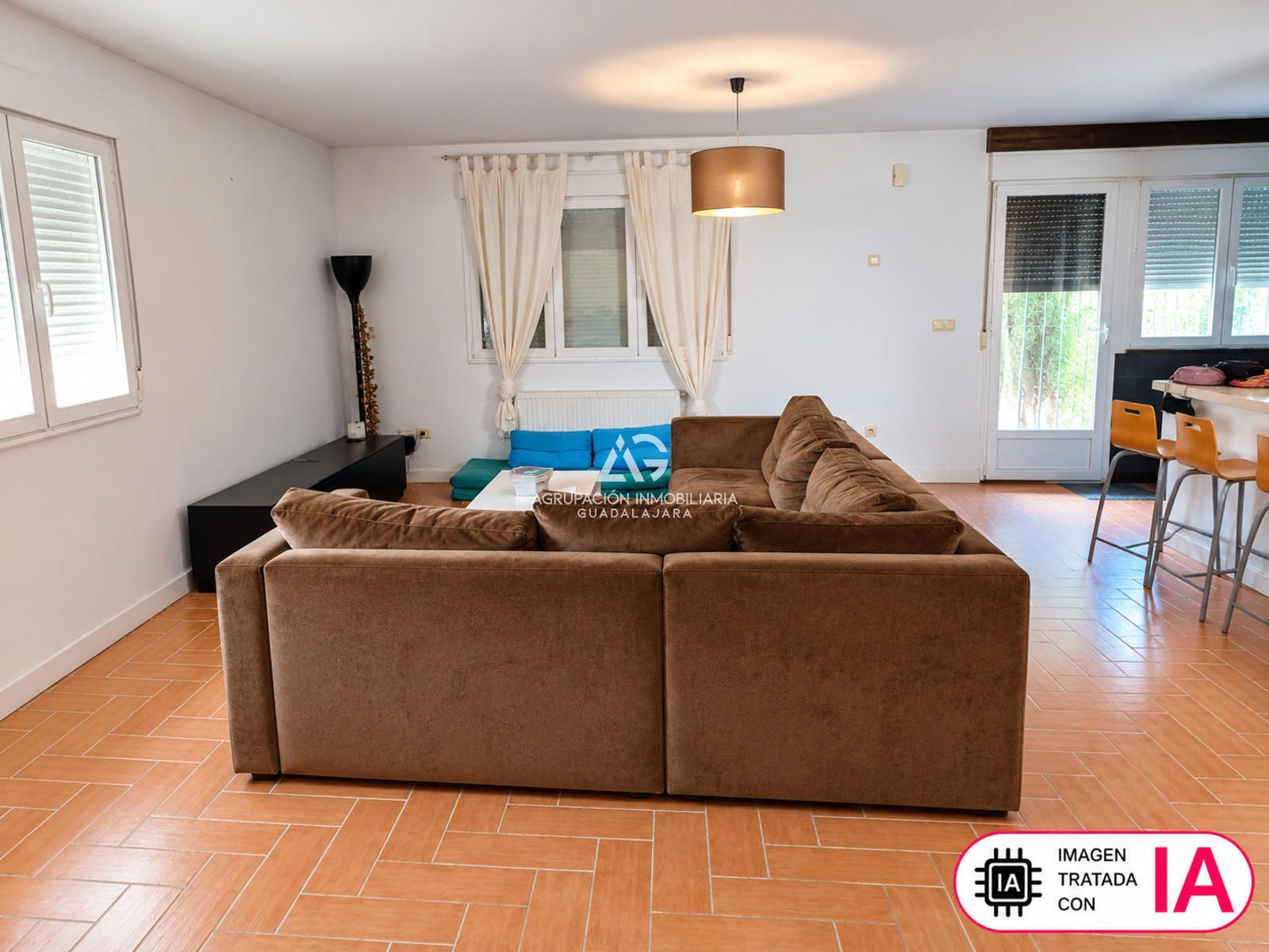 Cocina-Comedor -Salón - Adosado en venta en Yunquera De Henares, Guadalajara