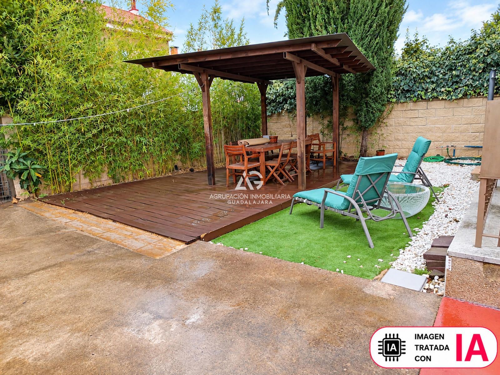 Patio - Adosado en venta en Yunquera De Henares, Guadalajara