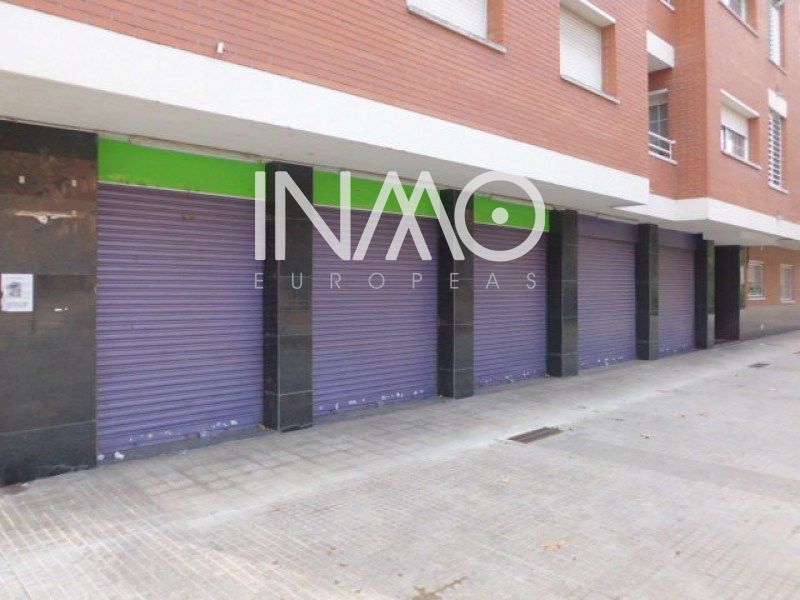 Local Comercial en venda Rubí, Barcelona. Ref: 1070. InmoEuropeas