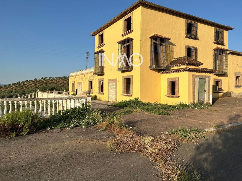 Terreny en venda Lucena, Córdoba. Ref: 1418. InmoEuropeas