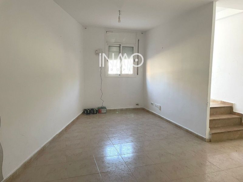 Pis en venda Rubí, Barcelona. Ref: 1423. InmoEuropeas