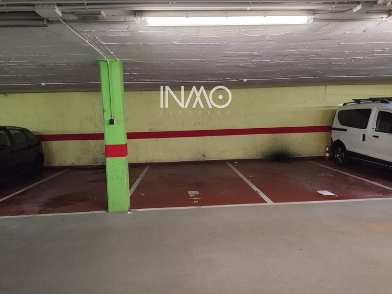 Garaje en alquiler Rubí, Barcelona. Ref: 1522. InmoEuropeas