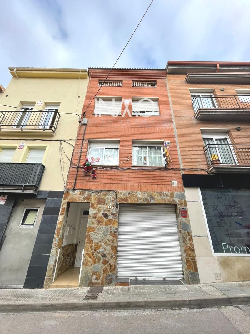 Casa en venta Rubí, Barcelona. Ref: 1560. InmoEuropeas