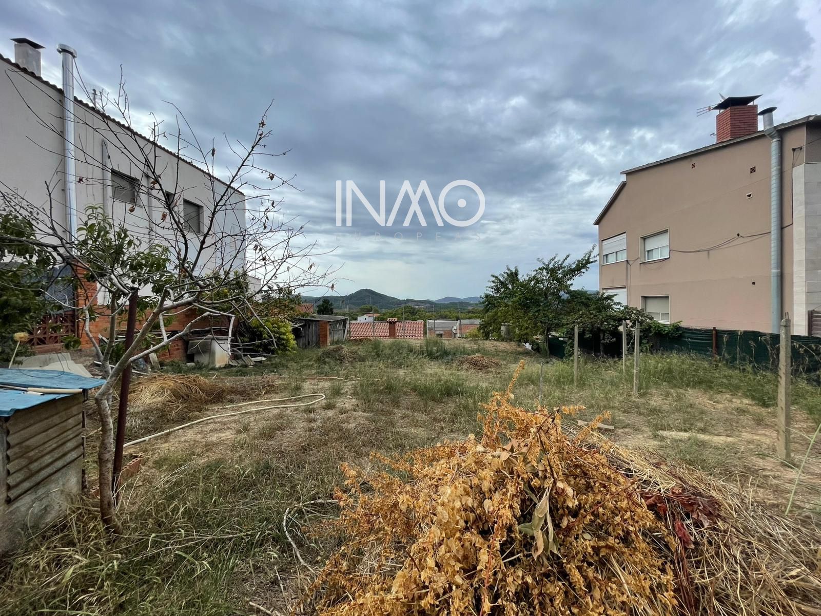 Terreno en venta en Els Avets, Rubí