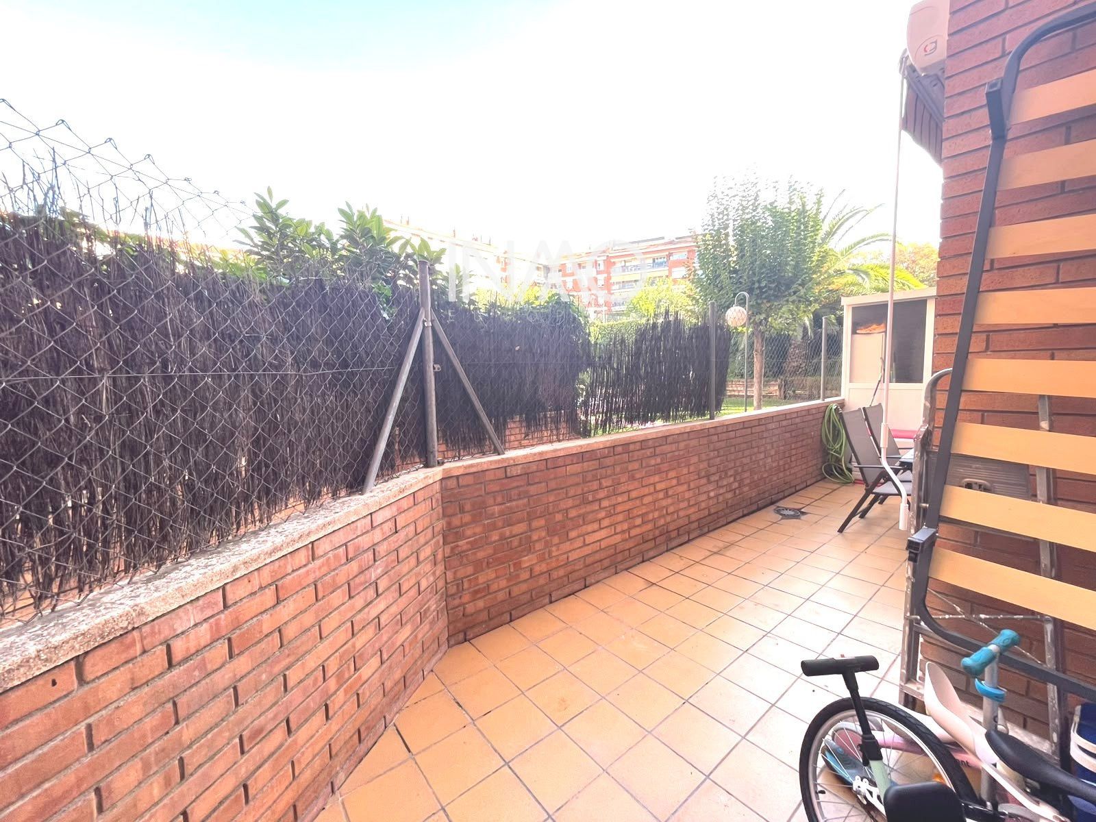 ¡Terraza, piscina y parking! Tu nuevo hogar en Can Alzamora - Foto 7