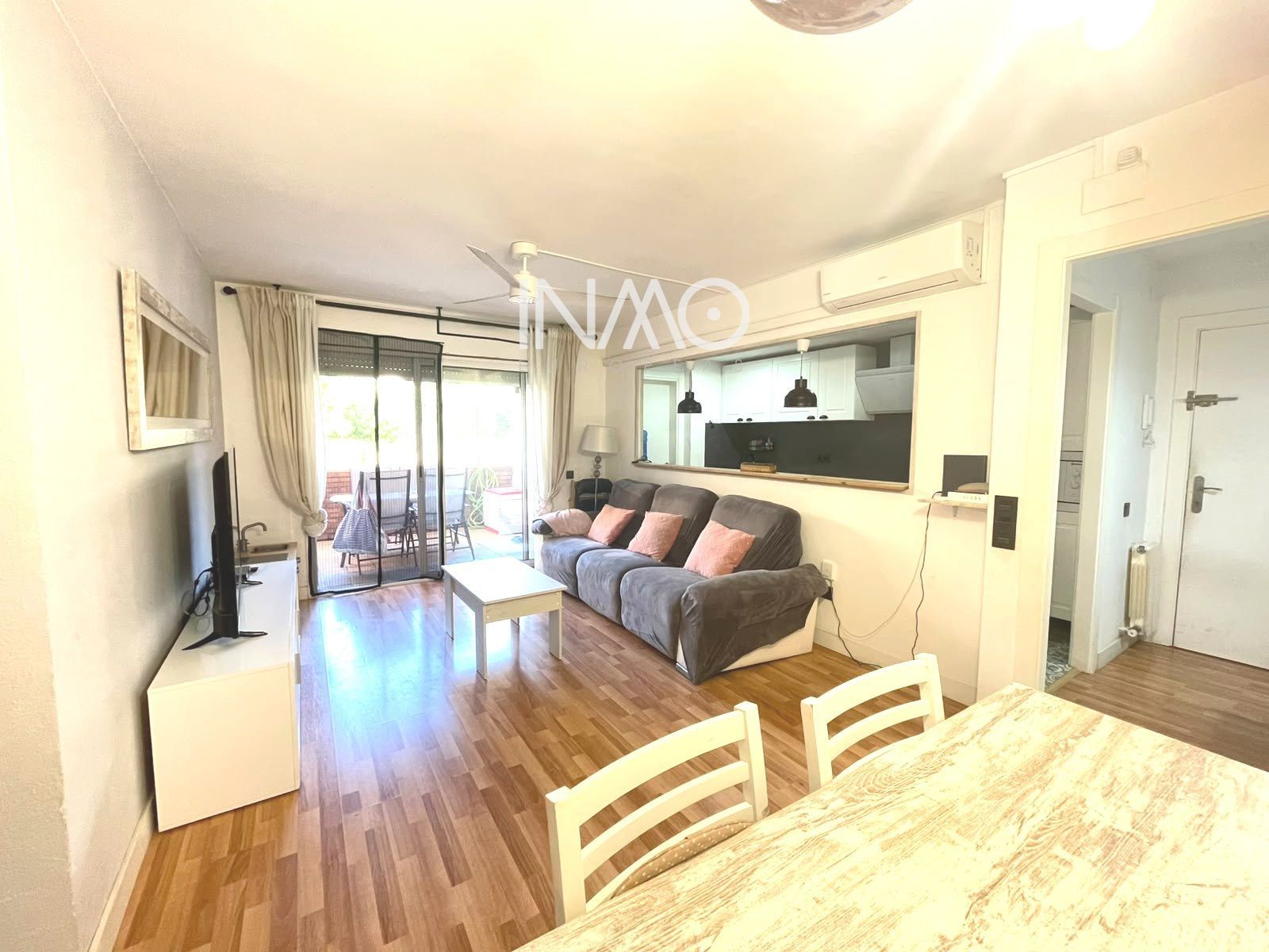 ¡Terraza, piscina y parking! Tu nuevo hogar en Can Alzamora - Foto 12