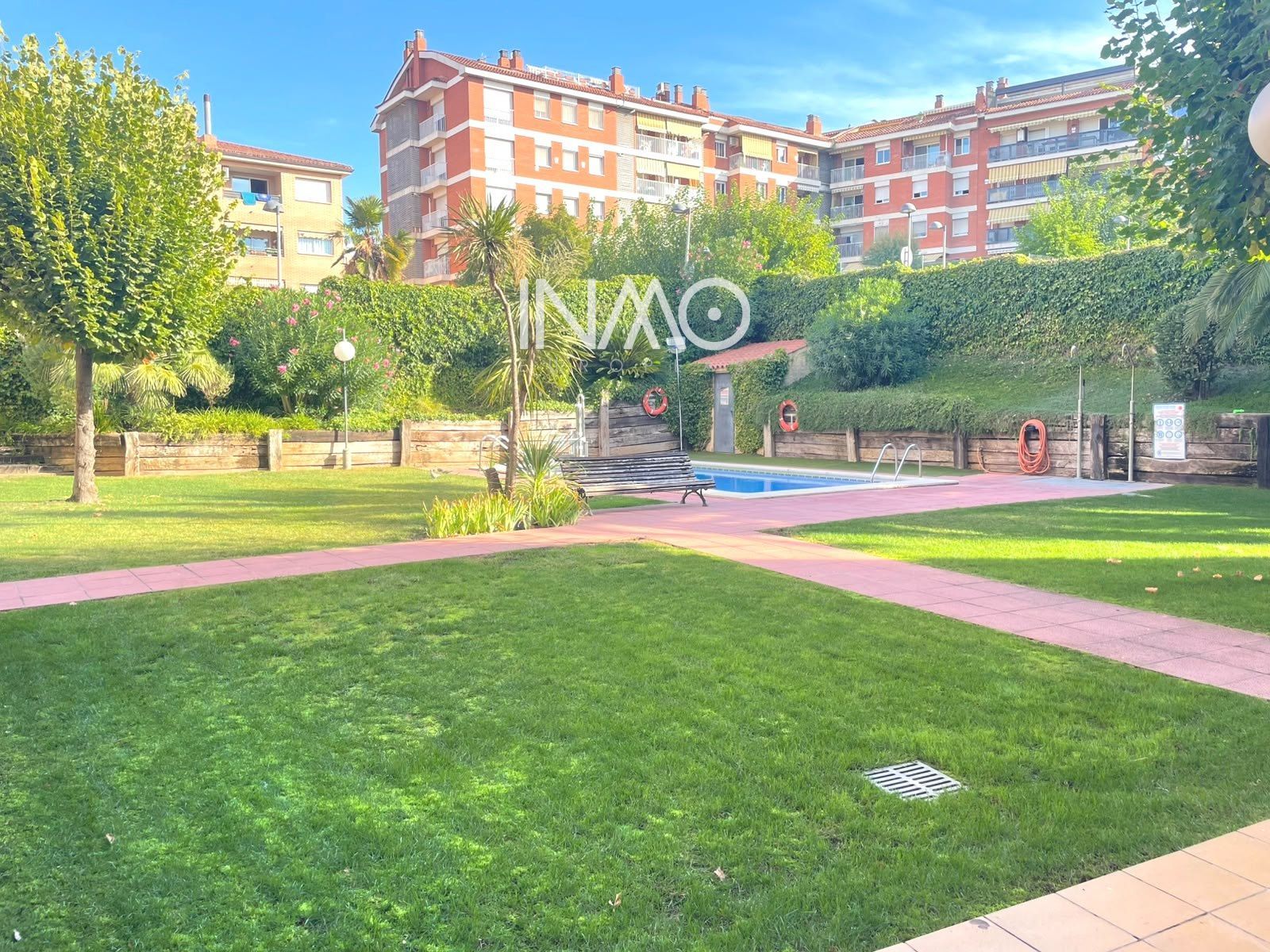 ¡Terraza, piscina y parking! Tu nuevo hogar en Can Alzamora - Foto 27