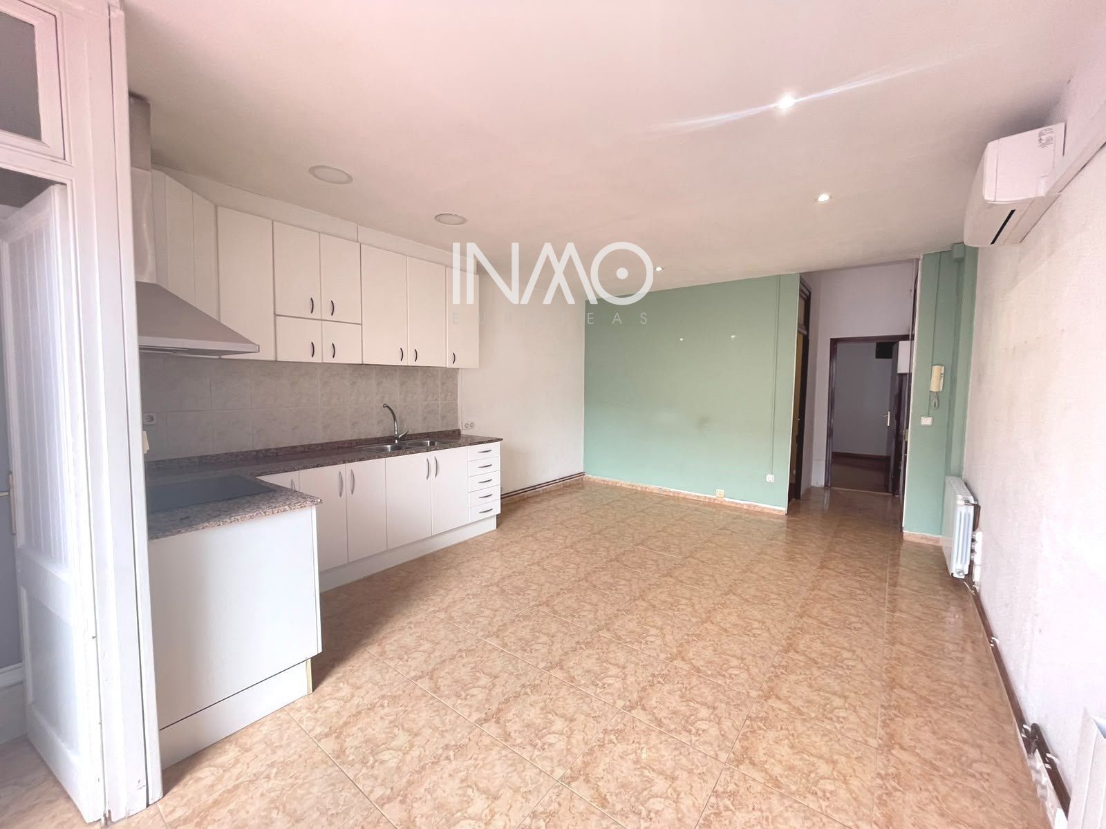 Piso en venta con terraza en pleno centro de Rubí! - Foto 8
