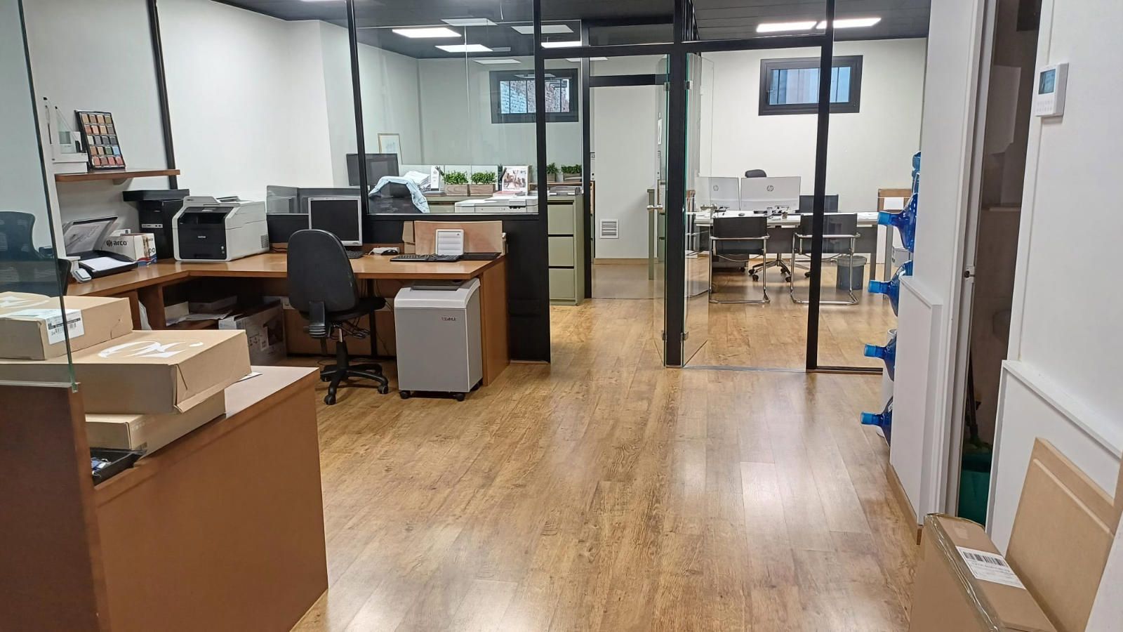 Comercial Premise for rent Sabadell, Barcelona. Ref: 2997. IGLOO exes CENTRE