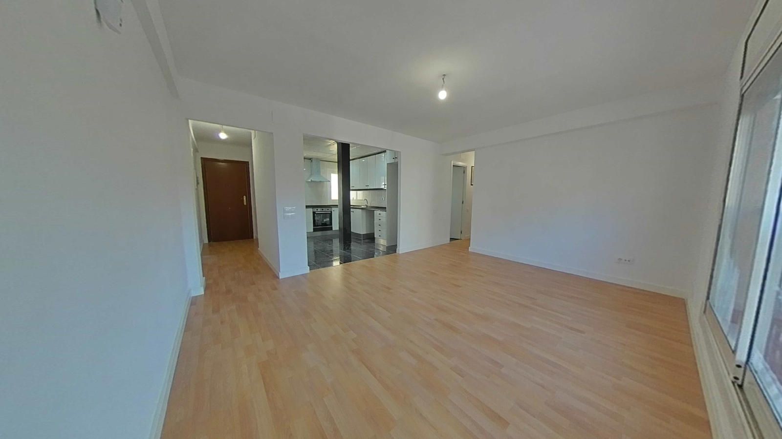 Pis en venda Sabadell, Barcelona. Ref: 3060. IGLOO by exes centre