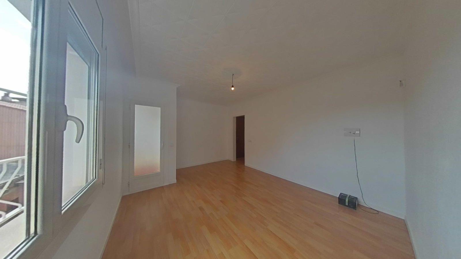 Piso en venta Sabadell, Barcelona. Ref: 3098. IGLOO by exes centre