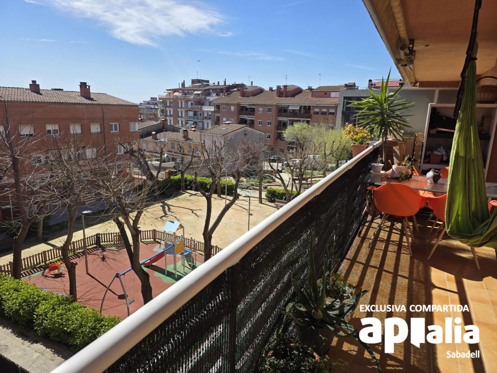 Flat for sale Castellar del Vallès, Barcelona. Ref: 3138. IGLOO by exes centre