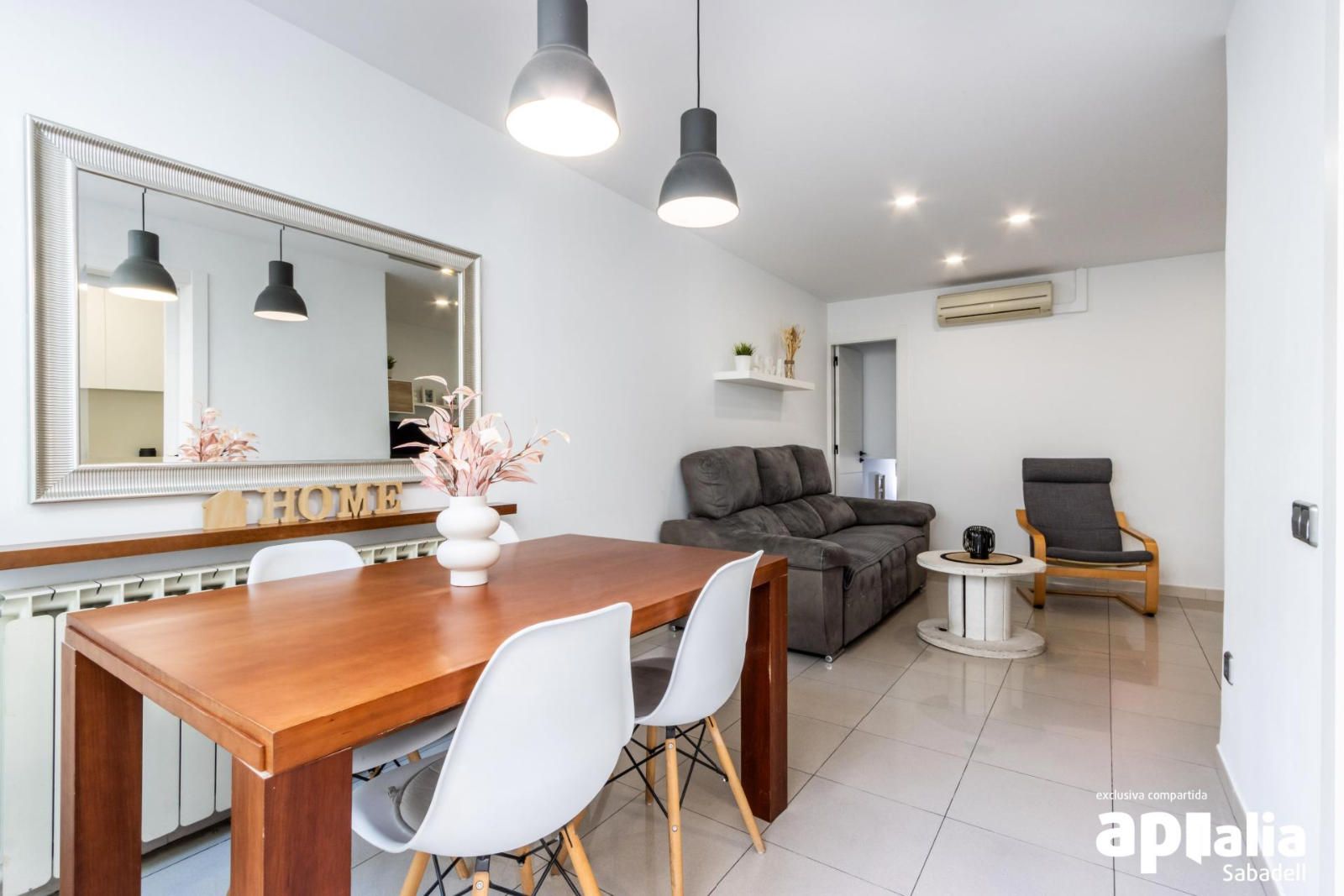 Casa en venta Sabadell, Barcelona. Ref: 3151. IGLOO by exes centre