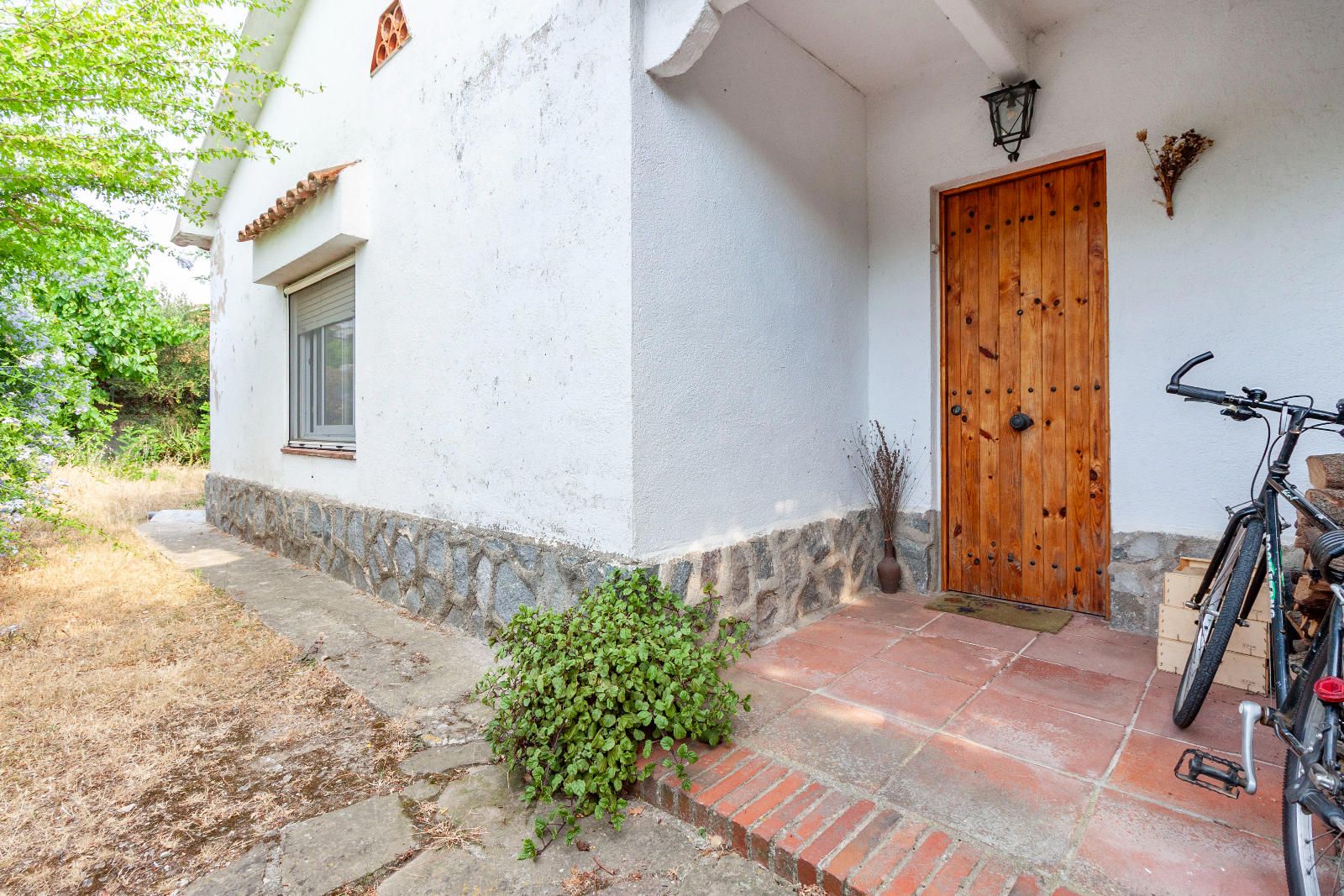 ¡CASA TODA EN UNA PLANTA CON GRAN JARDÍN EN SANT MIQUEL DE GONTERES! - Foto 8