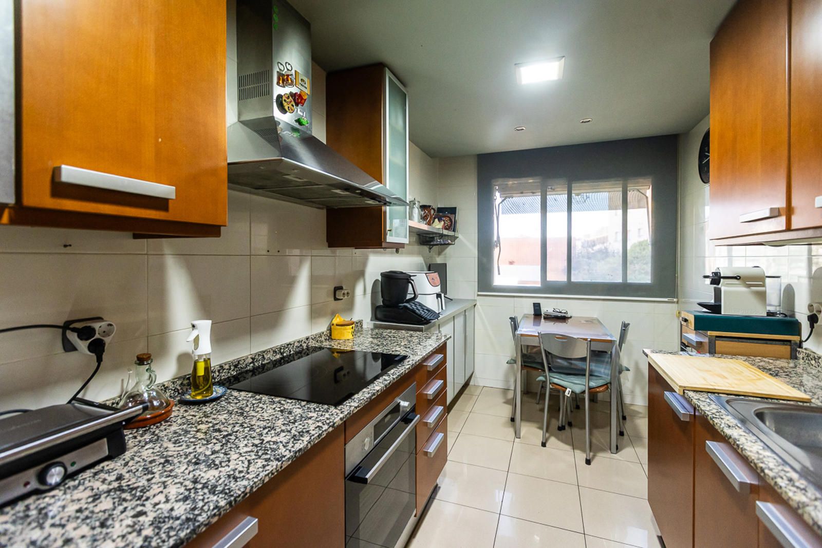 ¡PISO EN EIXAMPLE DE 3 HABITACIONES, GRAN PARKING DOBLE Y TRASTERO! - Foto 17