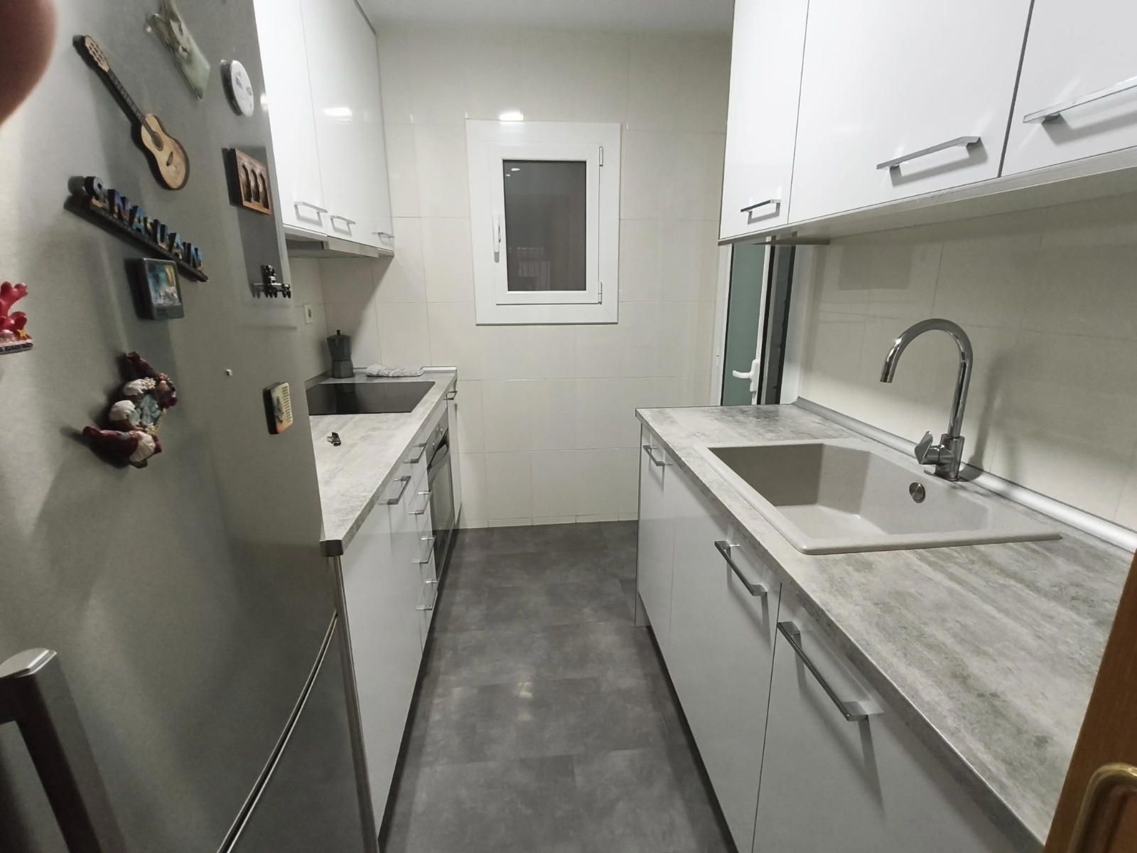 ¡PISO PLANTA BAJA TOTALMENTE REFORMADO DE 3 HABITACIONES DOBLES Y EXTERIORES! - Foto 9