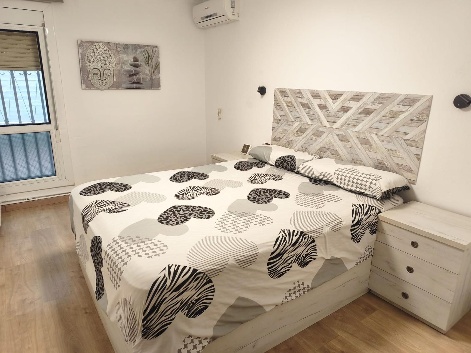 ¡PISO PLANTA BAJA TOTALMENTE REFORMADO DE 3 HABITACIONES DOBLES Y EXTERIORES! - Foto 5