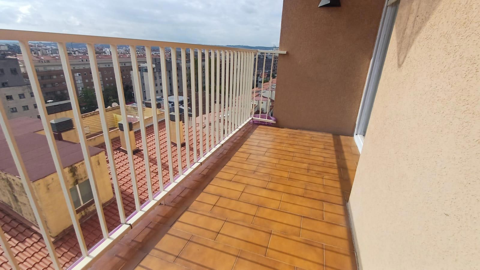 ¡ÁTICO DE 4 HABITACIONES EN PLENO CENTRO! ¡LUZ Y UBICACIÓN PRIVILEGIADA! - Foto 23