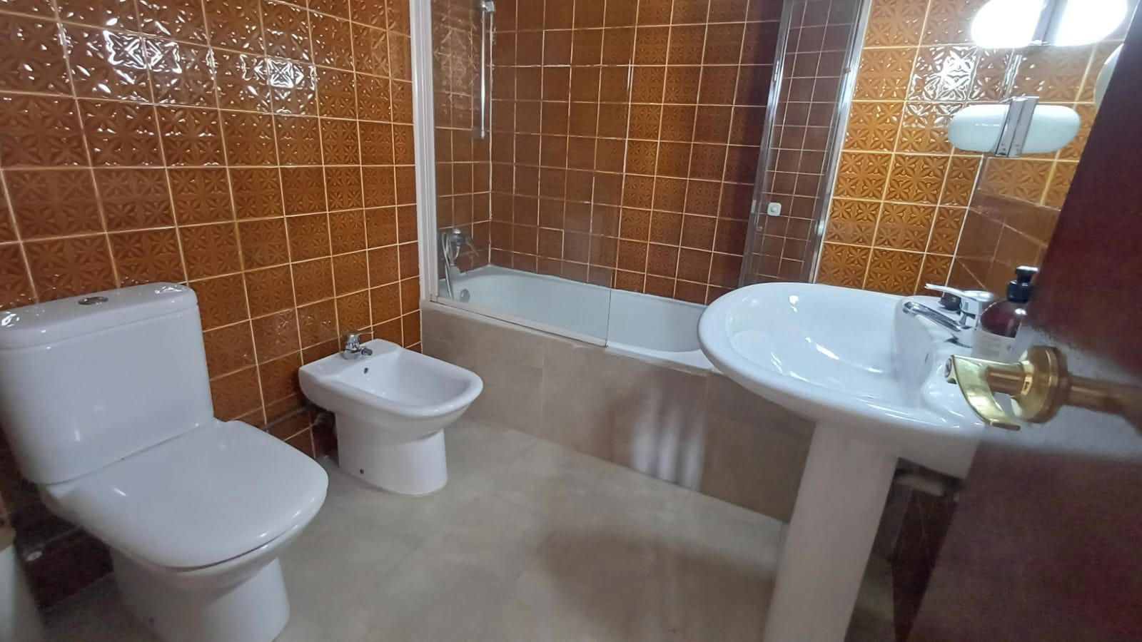 ¡ÁTICO DE 4 HABITACIONES EN PLENO CENTRO! ¡LUZ Y UBICACIÓN PRIVILEGIADA! - Foto 27