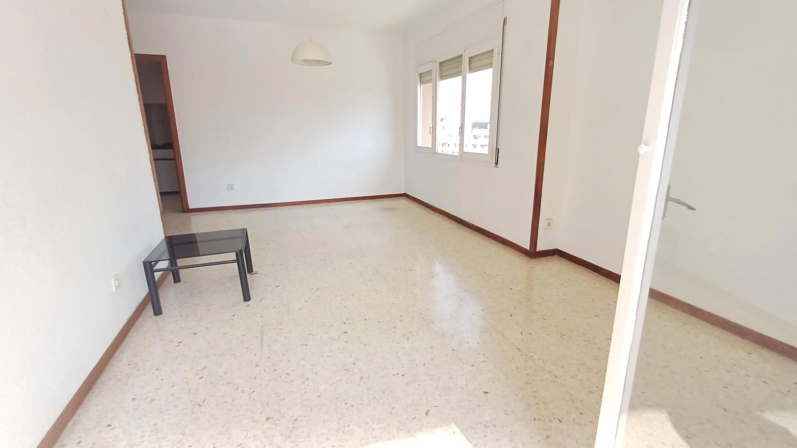 ¡ÁTICO DE 4 HABITACIONES EN PLENO CENTRO! ¡LUZ Y UBICACIÓN PRIVILEGIADA! - Foto 3