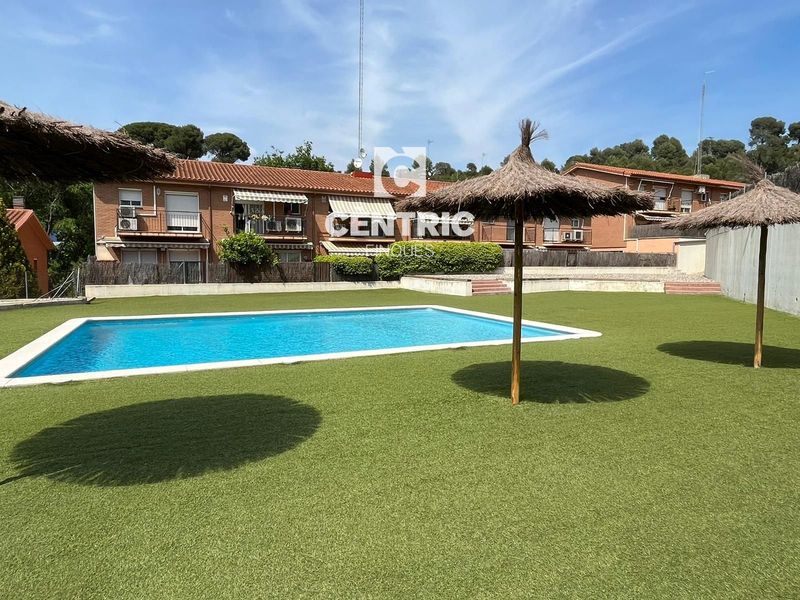 Townhouse for sale  in Terrassa, Barcelona . Ref: 1855. Centric Finques