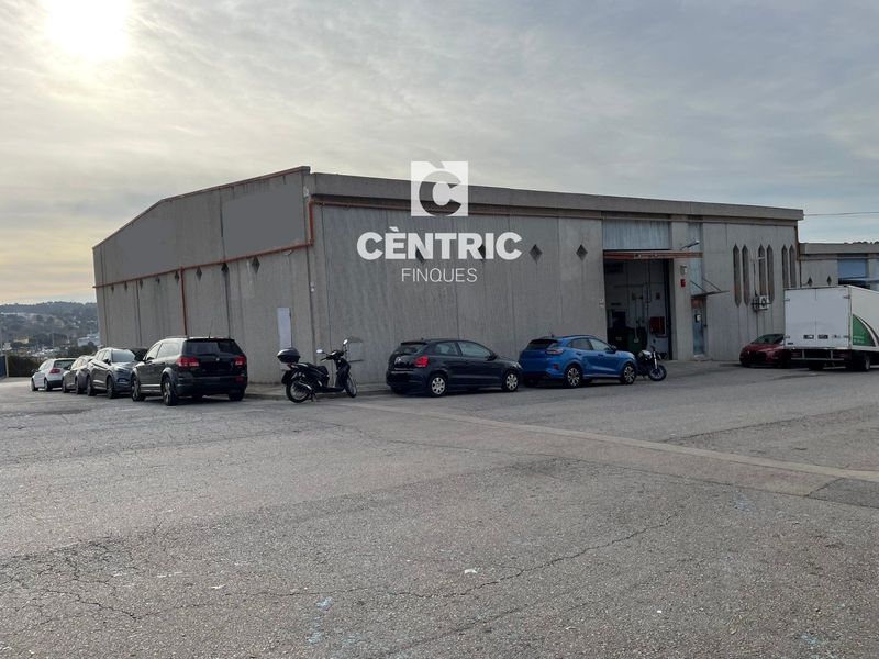 Industrial Warehouse for sale and rent  in Terrassa, Barcelona . Ref: 2171. Centric Finques
