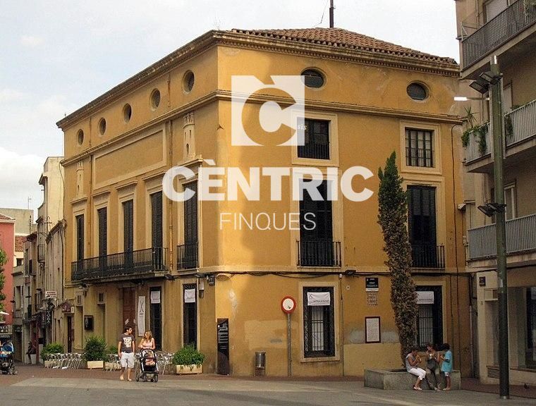 Comercial Premise for sale  in Terrassa, Barcelona . Ref: 2333. Centric Finques
