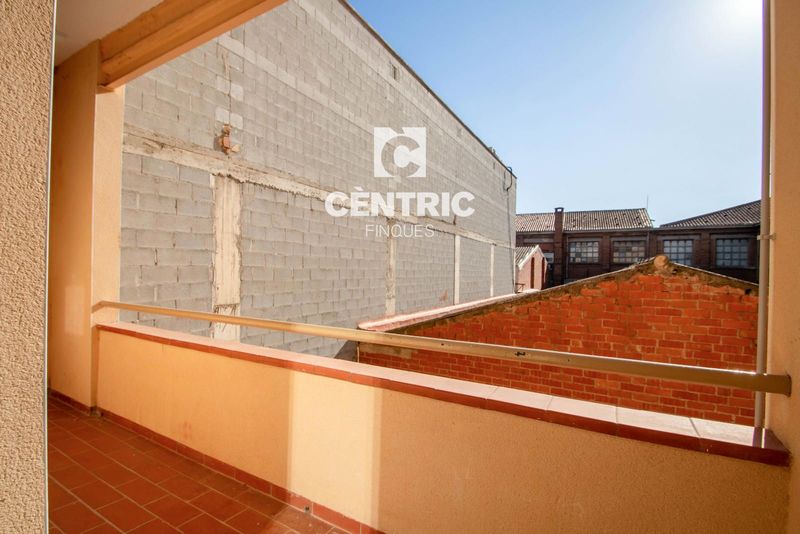 Piso en venta  en Terrassa, Barcelona . Ref: 2910. Centric Finques