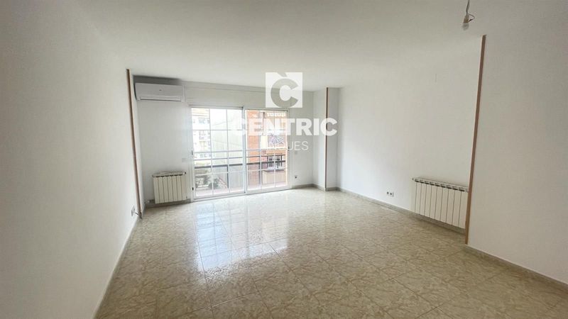 Flat for sale  in Terrassa, Barcelona . Ref: 3017. Centric Finques