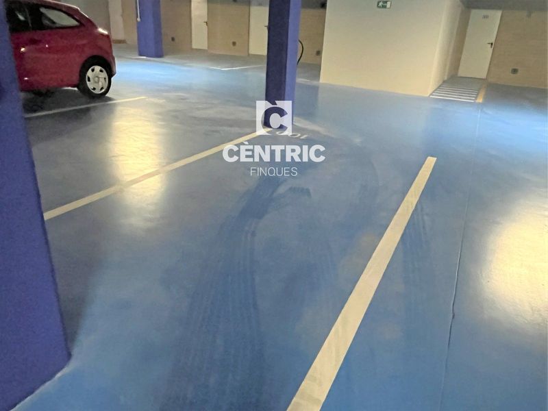 Garaje en venta  en Terrassa, Barcelona . Ref: 3243. Centric Finques