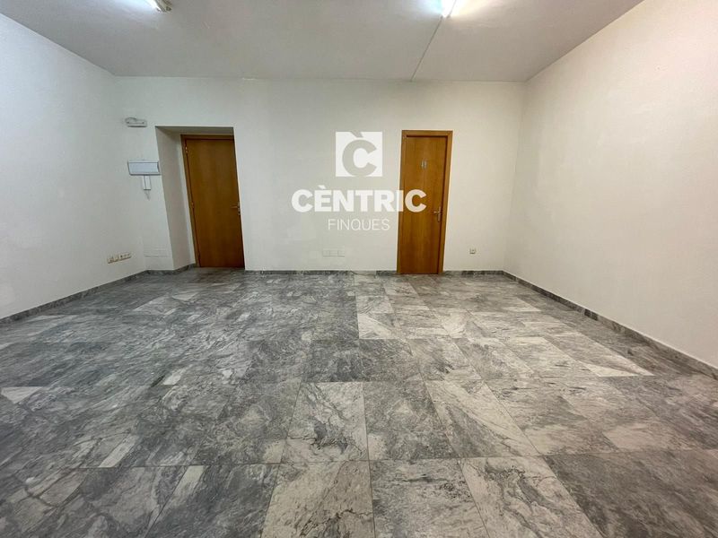 Oficina en alquiler  en Terrassa, Barcelona . Ref: 3248. Centric Finques