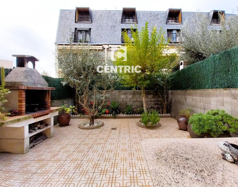 Adosado en venta  en Terrassa, Barcelona . Ref: 3309. Centric Finques
