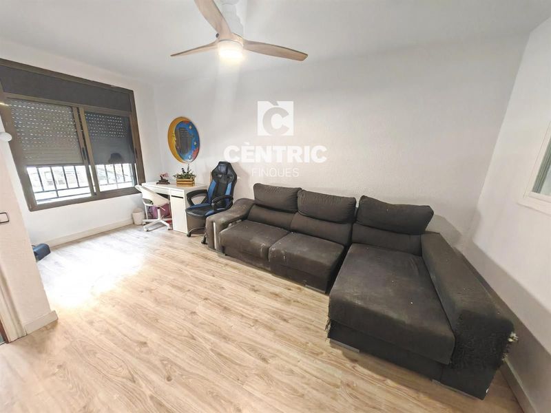 Flat for sale  in Terrassa, Barcelona . Ref: 3327. Centric Finques