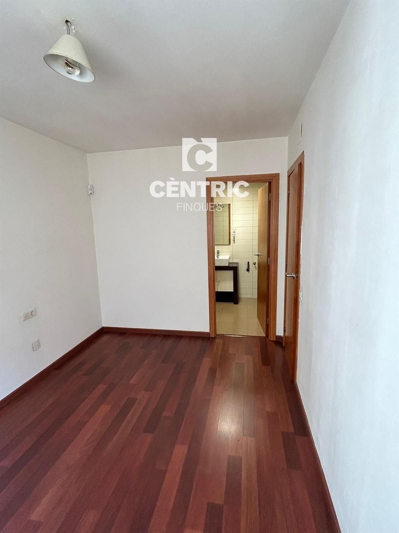Piso en venta  en Terrassa, Barcelona . Ref: 3347. Centric Finques