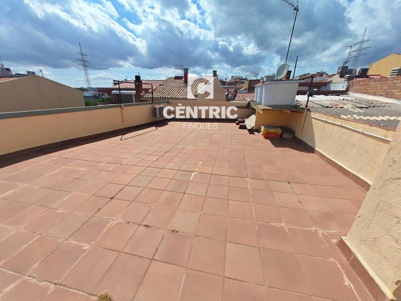 Singular Building for sale  in Terrassa, Barcelona . Ref: 3353. Centric Finques