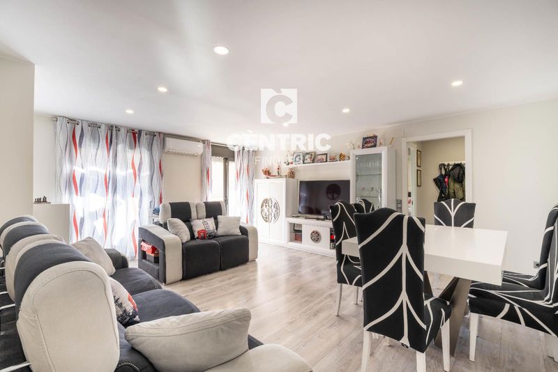 Flat for sale  in Terrassa, Barcelona . Ref: 3416. Centric Finques