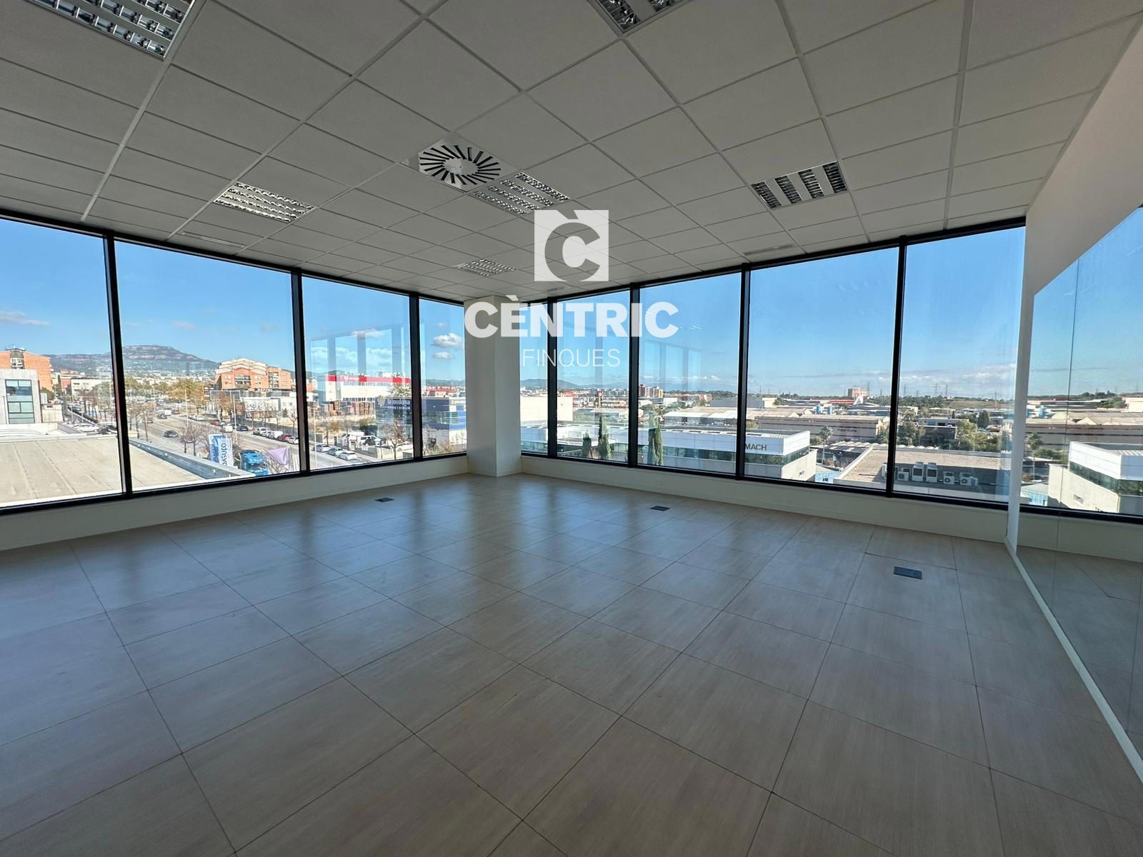 Oficina en alquiler Terrassa, Barcelona. Ref: 3427. Centric Finques