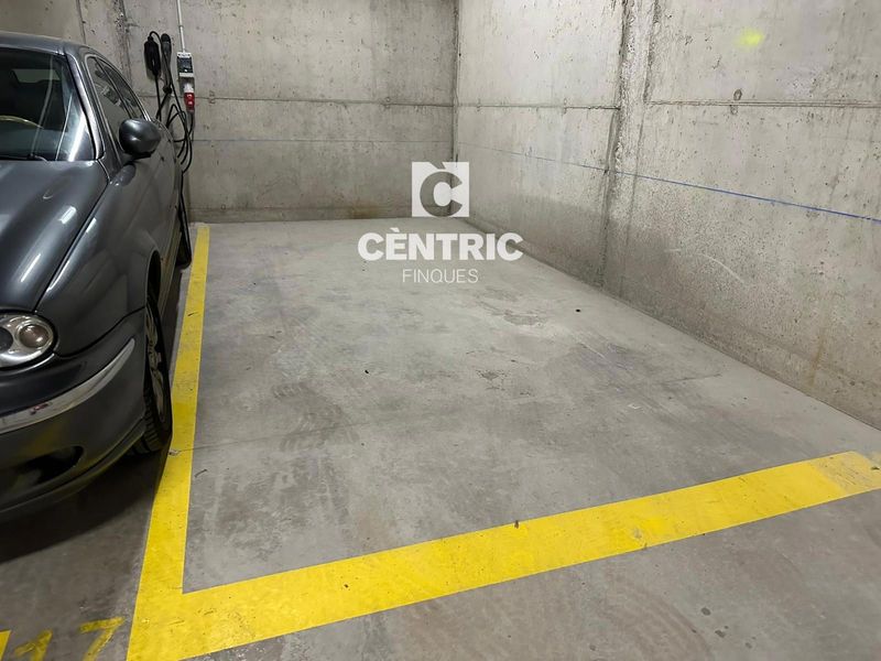 Garage for rent  in Terrassa, Barcelona . Ref: 3558. Centric Finques