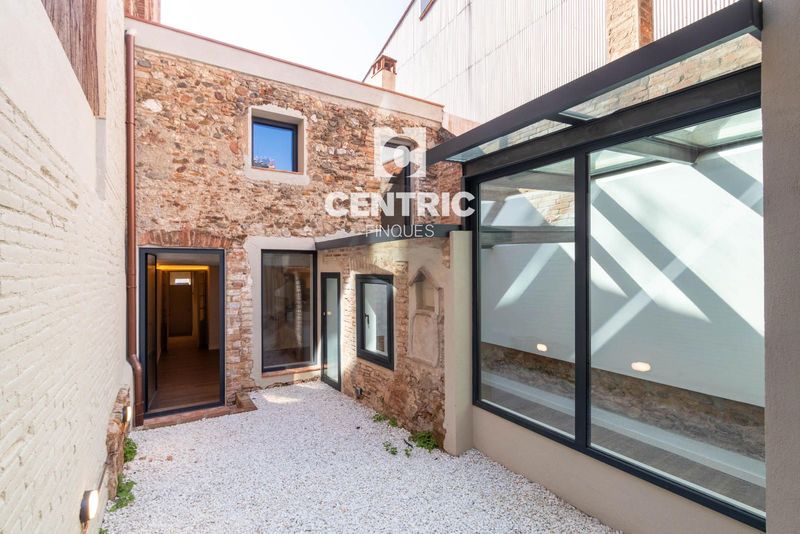 Adosado en venta  en Terrassa, Barcelona . Ref: 3602. Centric Finques