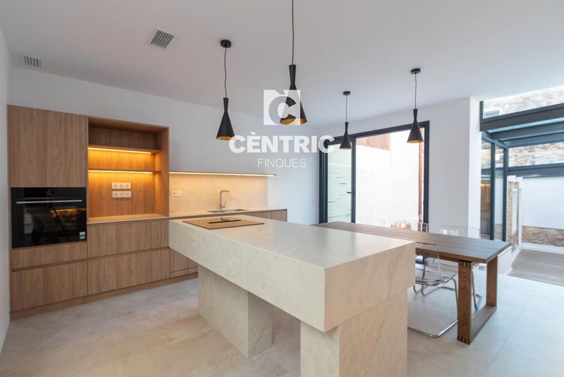 Casa en venta  en Terrassa, Barcelona . Ref: 3602. Centric Finques