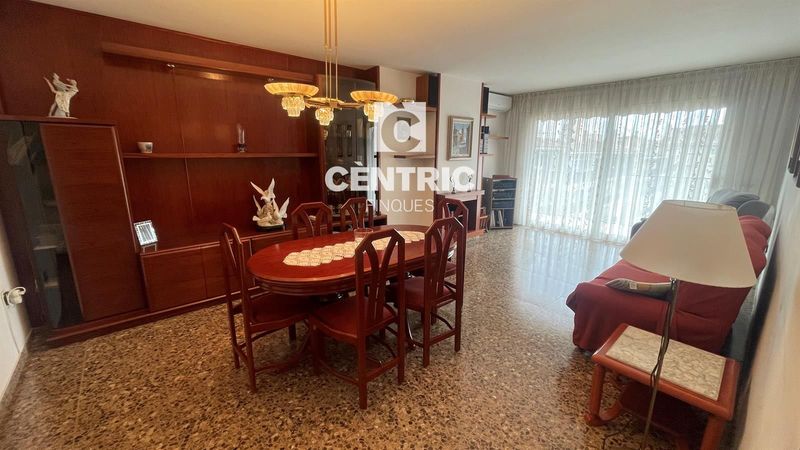 Pis en venda  a Terrassa, Barcelona . Ref: 3607. Centric Finques