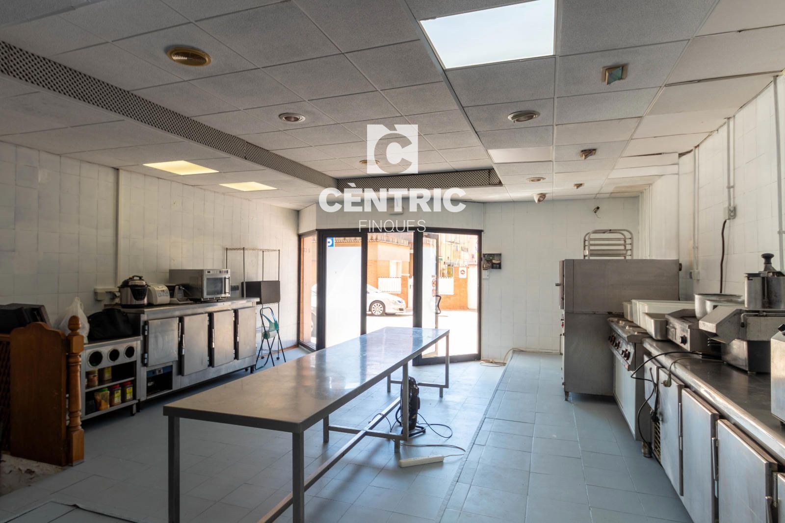 Local Comercial en venta Sabadell, Barcelona. Ref: 3658. Centric Finques
